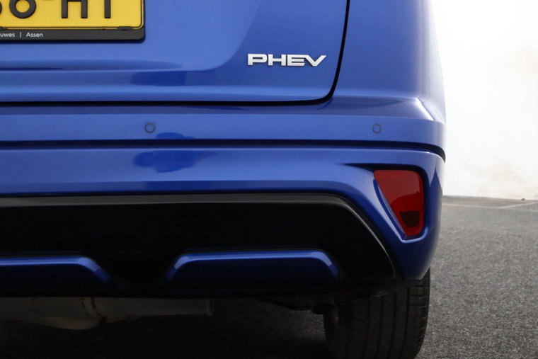 Vehicle Image 38