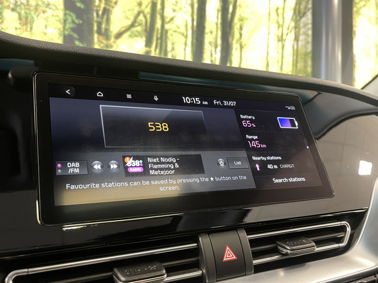 Vehicle Image 22