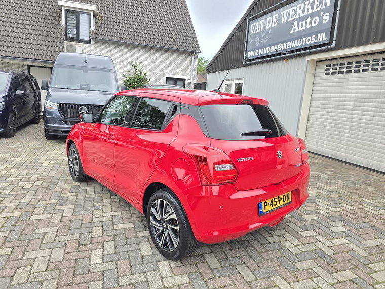 Vehicle Image 38