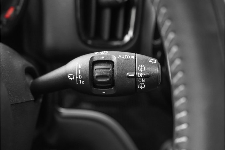 Vehicle Image 40