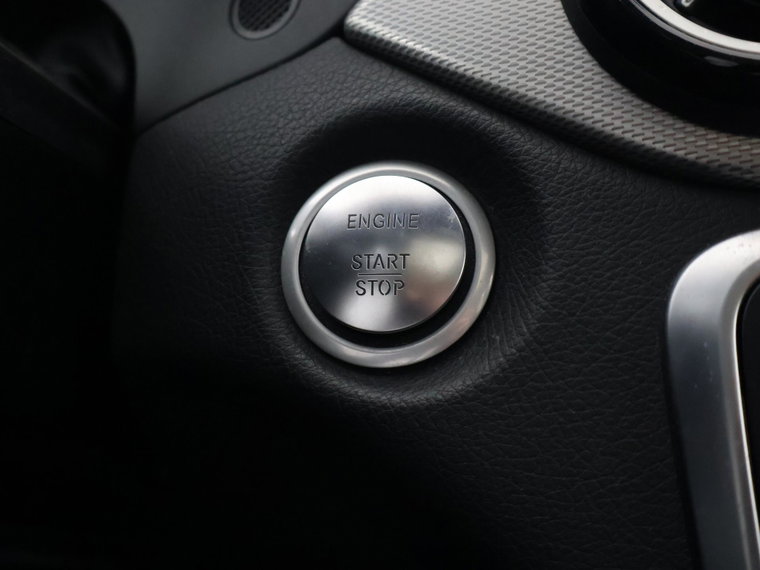 Vehicle Image 45