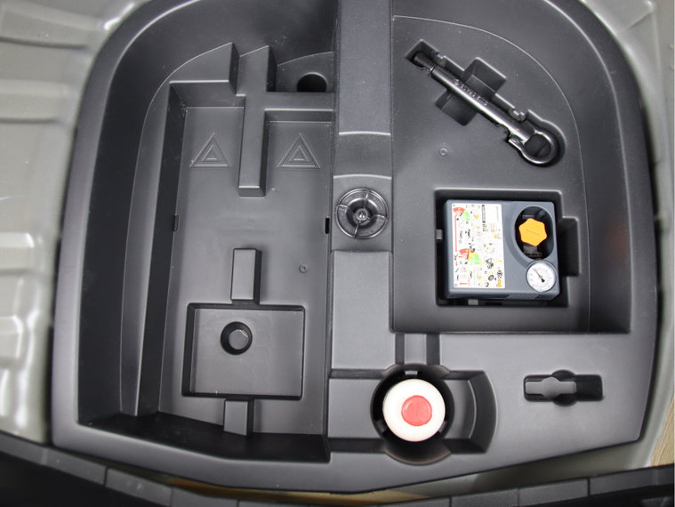 Vehicle Image 36