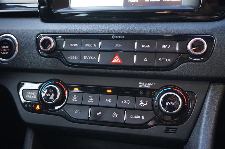 Vehicle Image 28