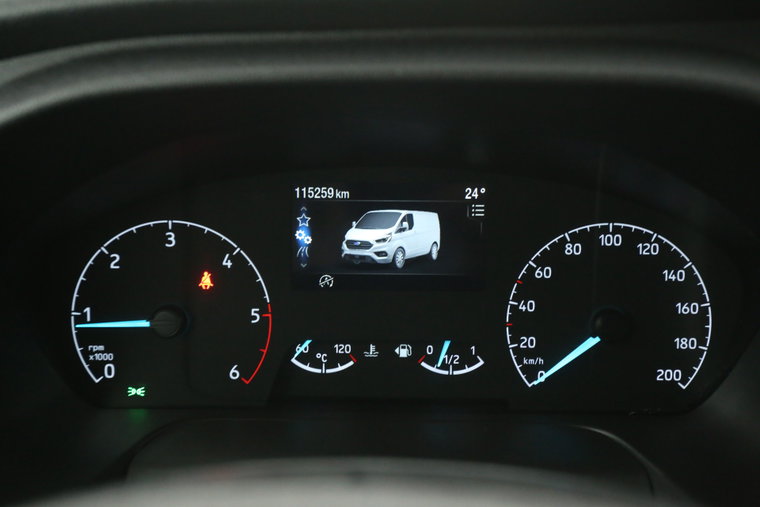 Vehicle Image 13