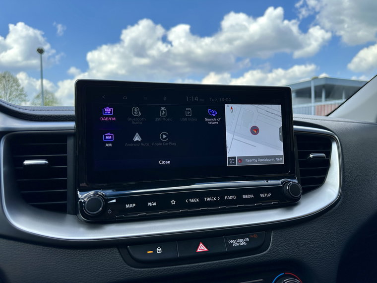 Vehicle Image 17