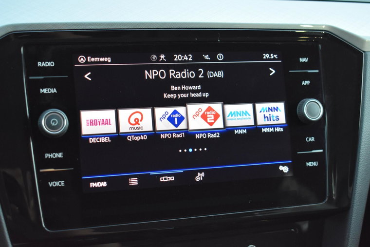 Vehicle Image 19