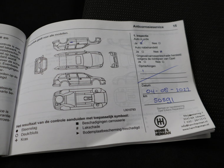 Vehicle Image 30