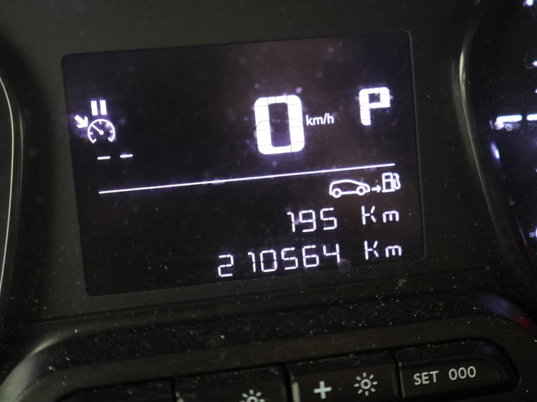 Vehicle Image 39