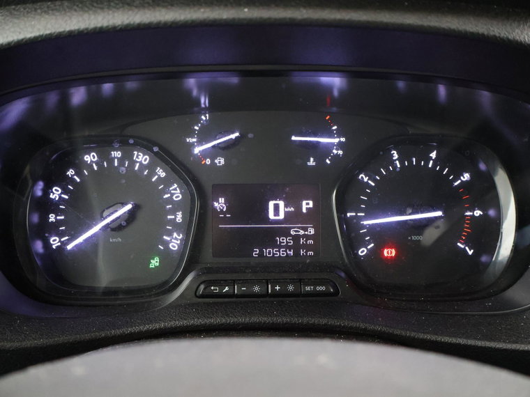 Vehicle Image 40