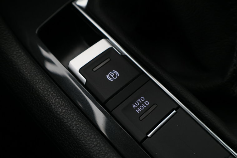 Vehicle Image 45