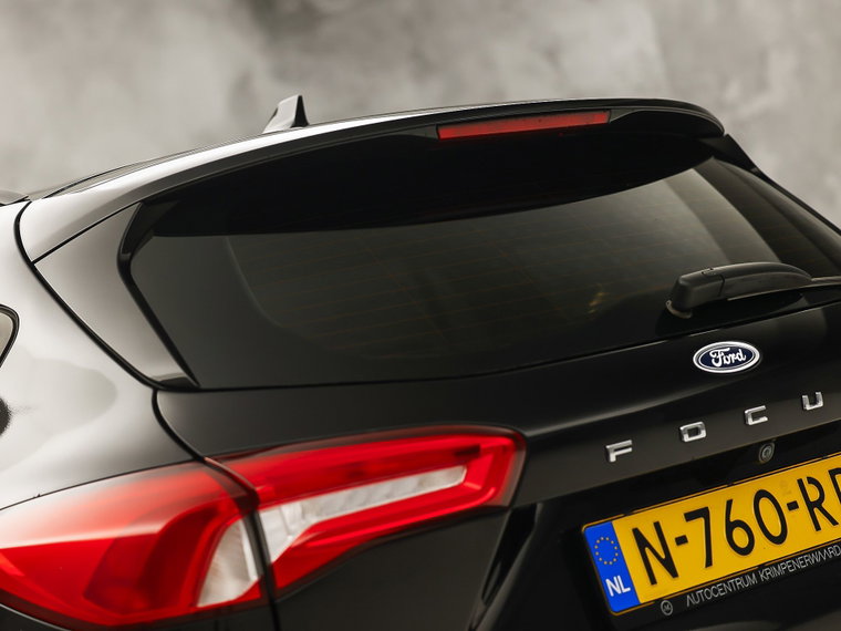 Vehicle Image 30
