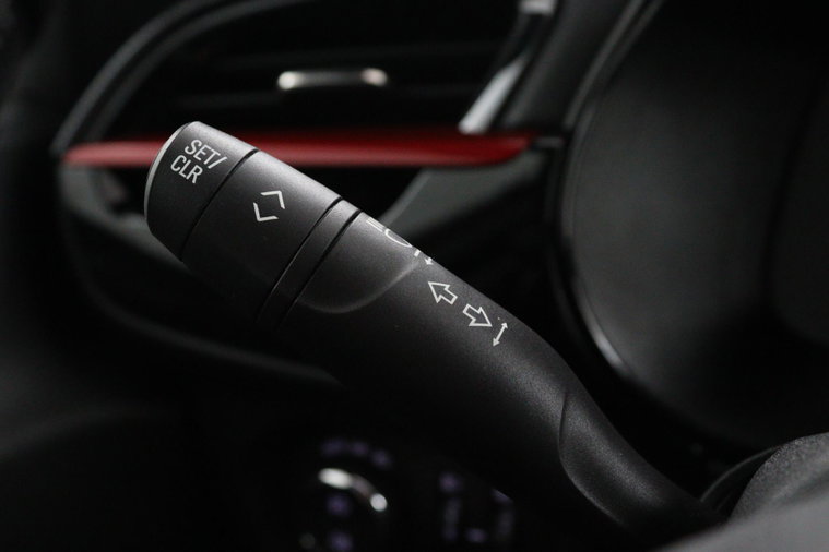 Vehicle Image 37