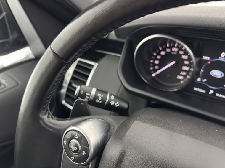 Vehicle Image 23