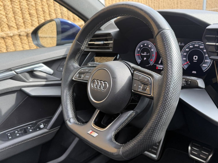 Vehicle Image 50