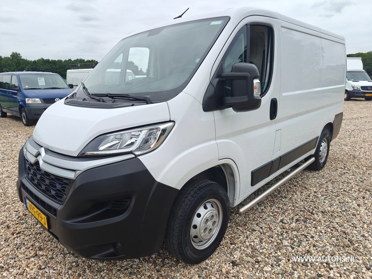 Vehicle Image 23