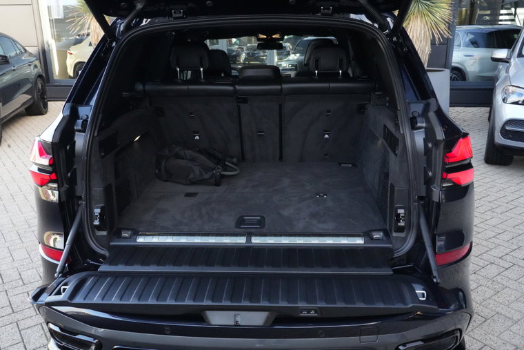 Vehicle Image 39