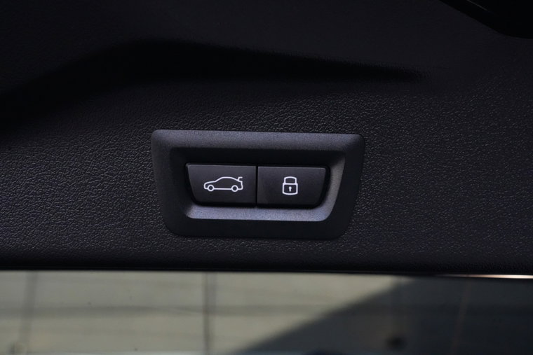 Vehicle Image 40