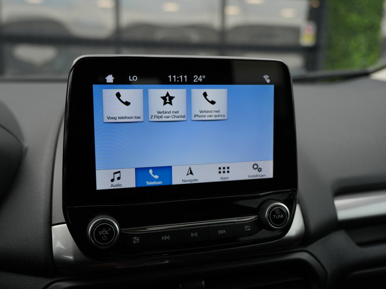 Vehicle Image 19