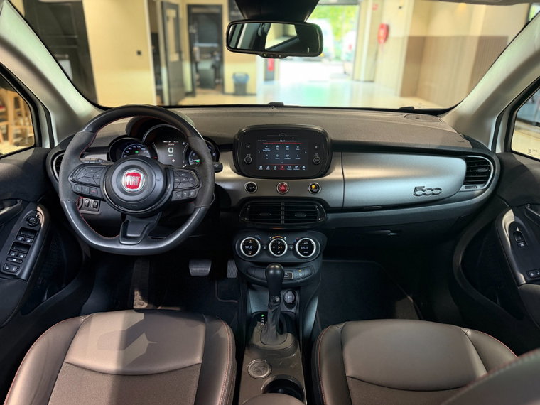 Vehicle Image 31