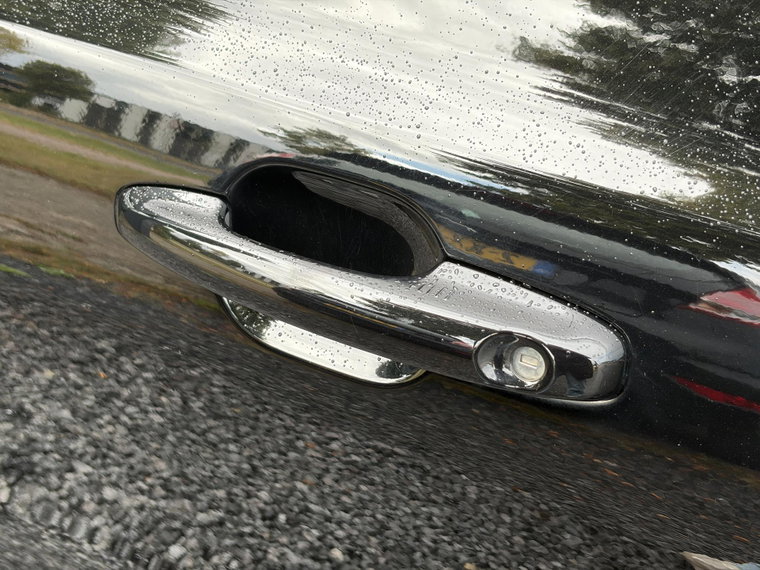 Vehicle Image 33