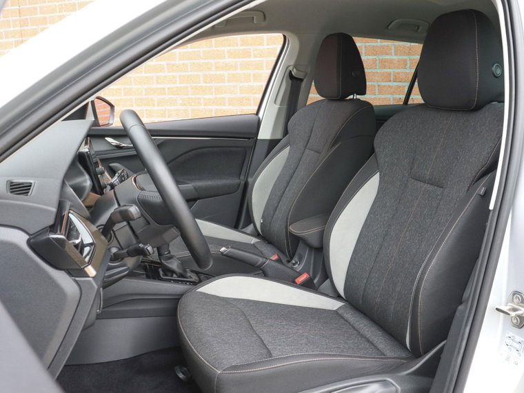 Vehicle Image 36