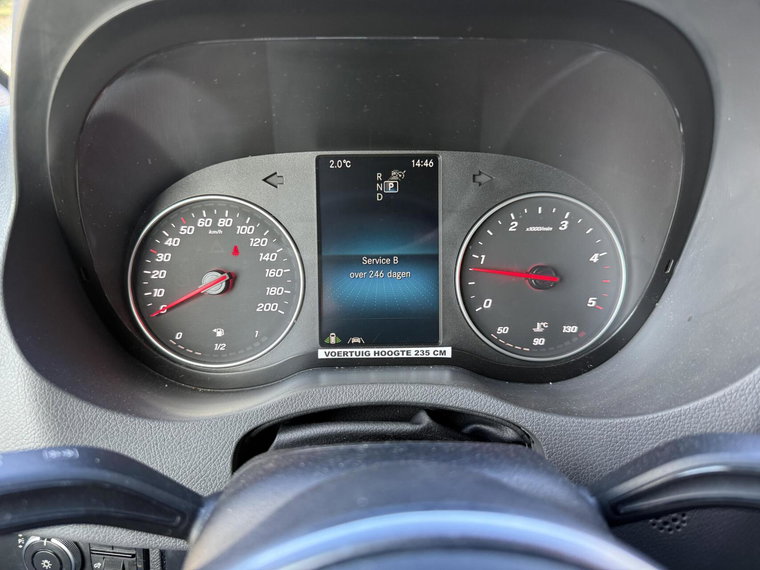 Vehicle Image 26
