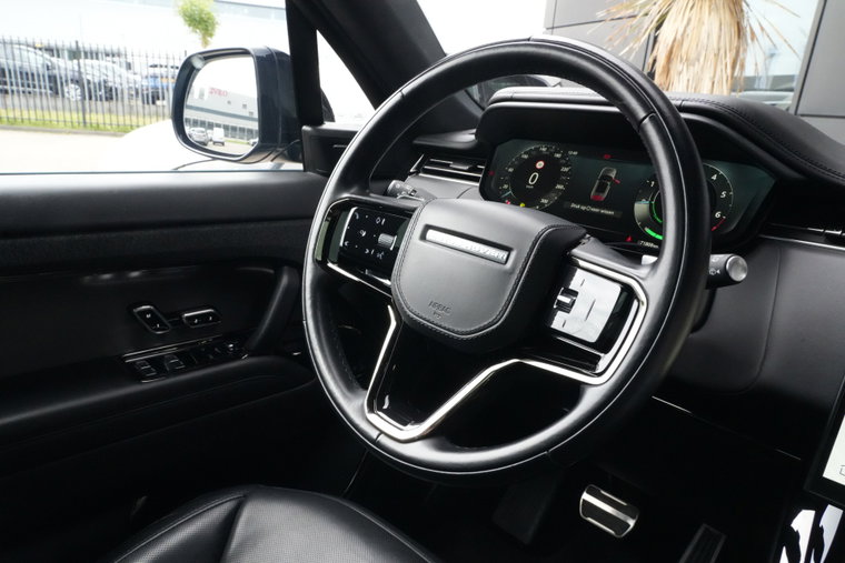 Vehicle Image 18