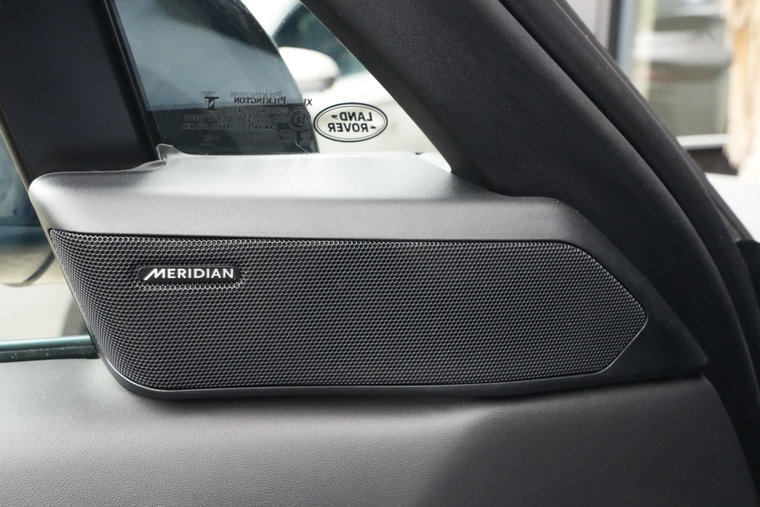 Vehicle Image 23