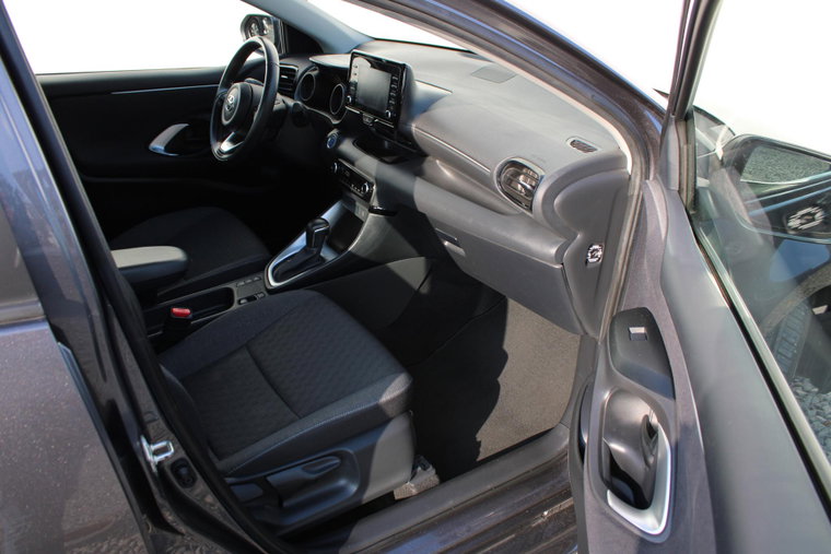 Vehicle Image 15