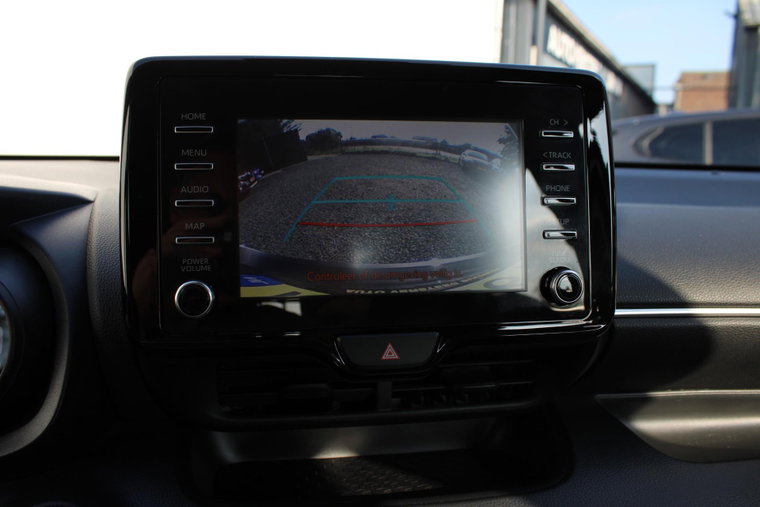 Vehicle Image 19