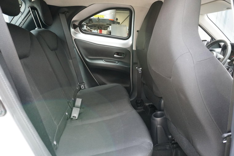Vehicle Image 20