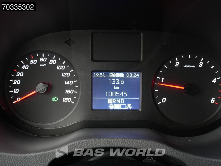 Vehicle Image 31