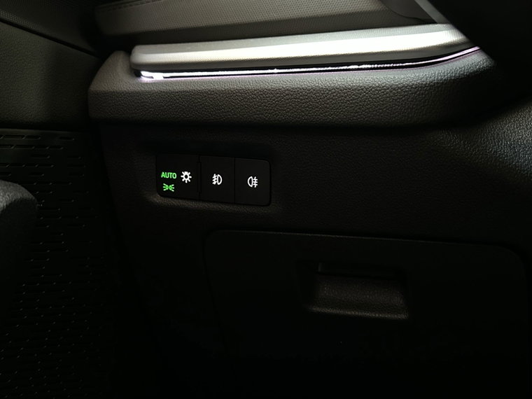 Vehicle Image 26