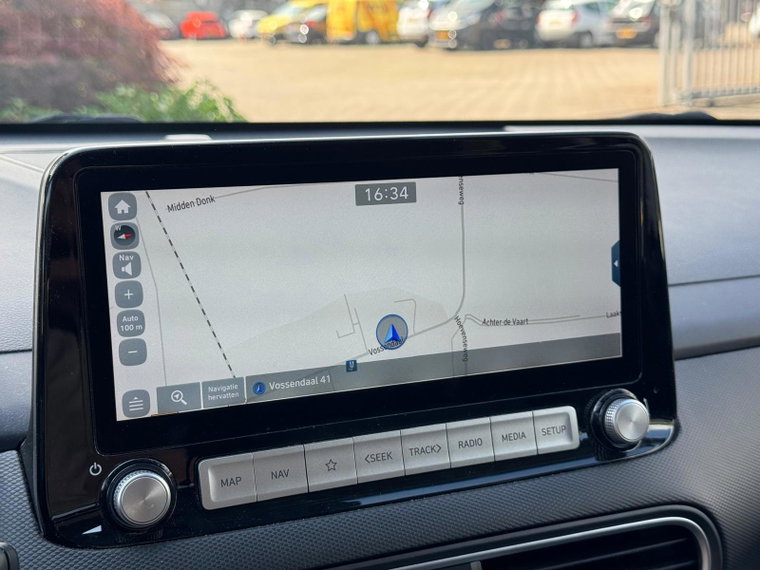 Vehicle Image 17