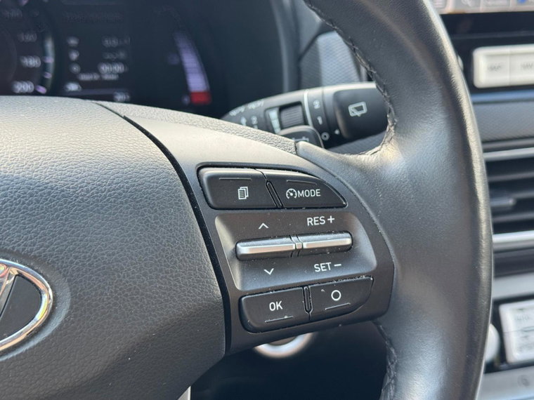 Vehicle Image 26