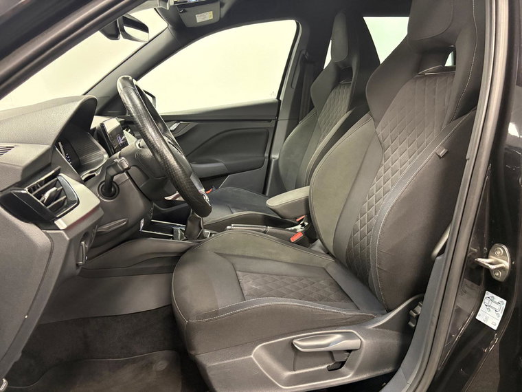 Vehicle Image 31
