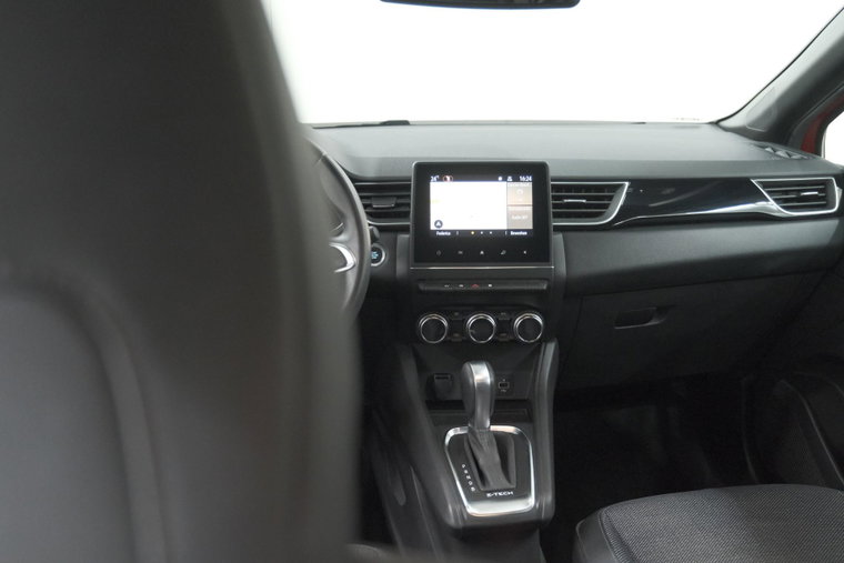 Vehicle Image 33