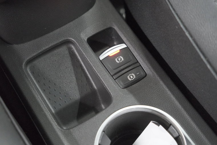 Vehicle Image 37