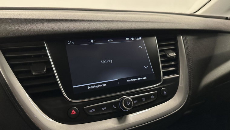 Vehicle Image 36