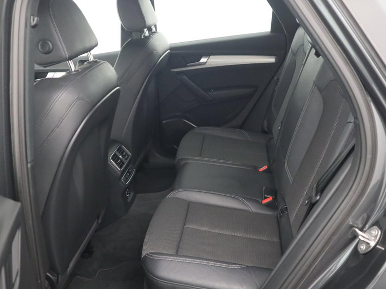 Vehicle Image 41