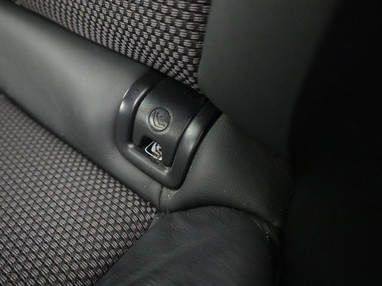 Vehicle Image 42