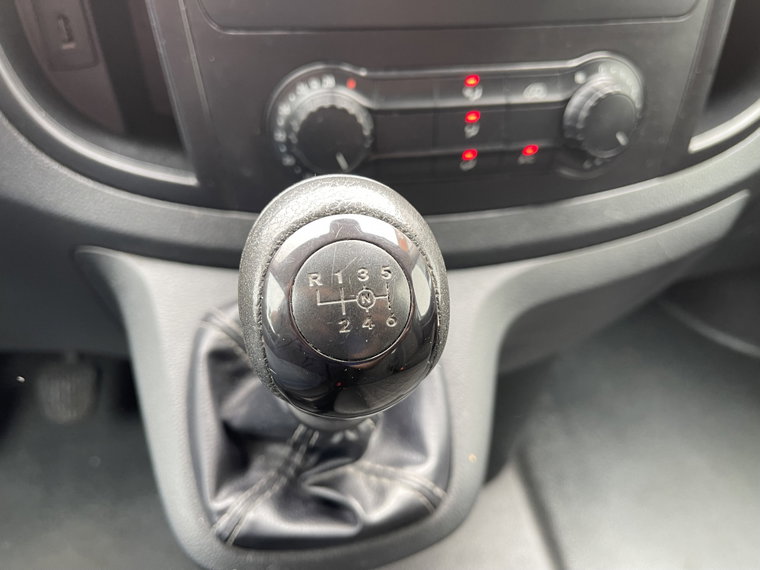 Vehicle Image 24