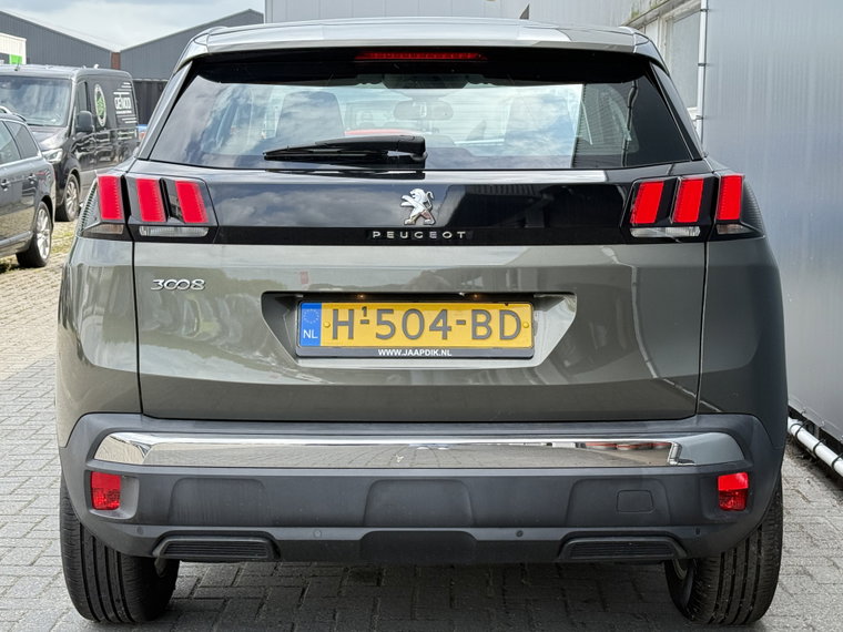 Vehicle Image 27