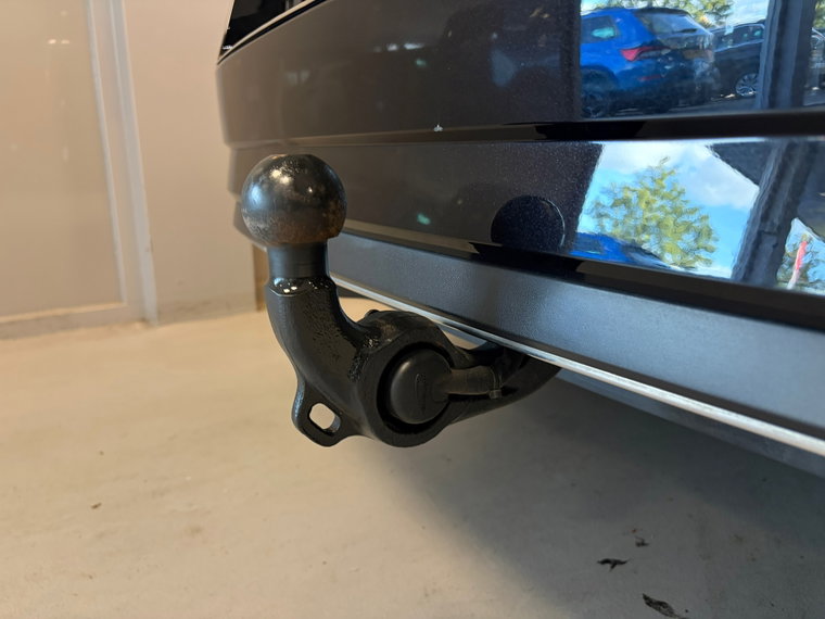 Vehicle Image 33