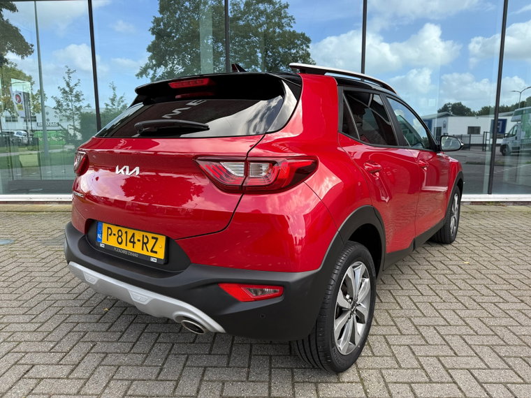 Vehicle Image 26