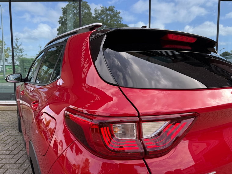 Vehicle Image 35
