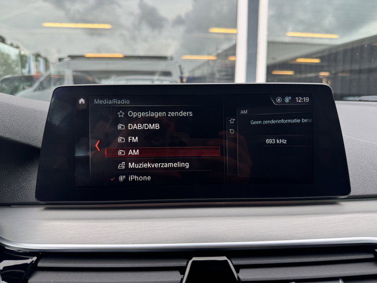 Vehicle Image 45