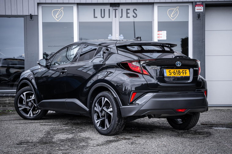 Vehicle Image 13