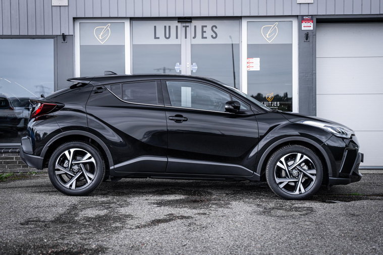 Vehicle Image 9