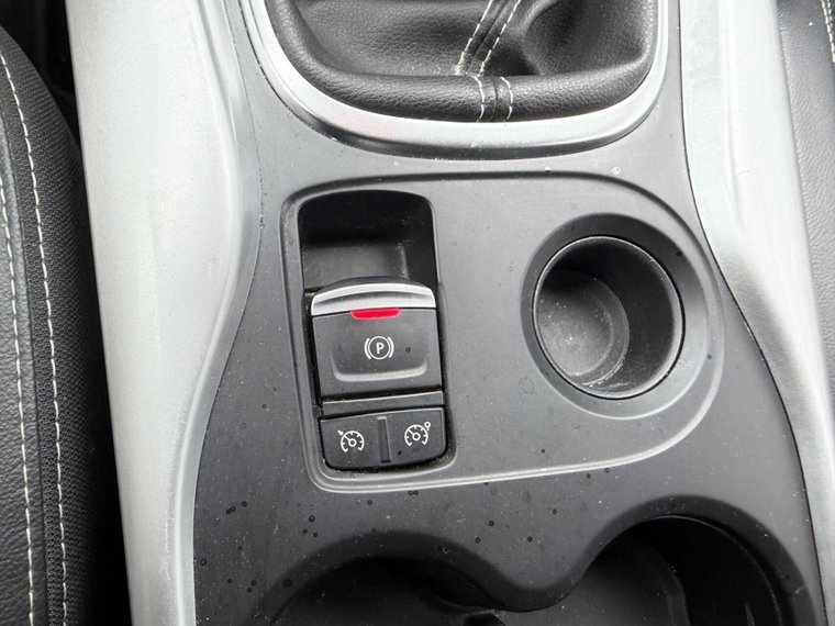 Vehicle Image 38